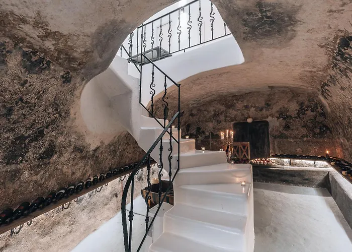 Opera Mansion Santorini Villa Fira 
